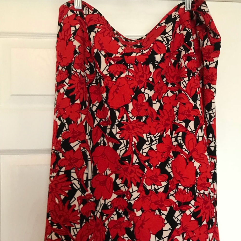 LuLaRoe Cassidy Red Black White pattern